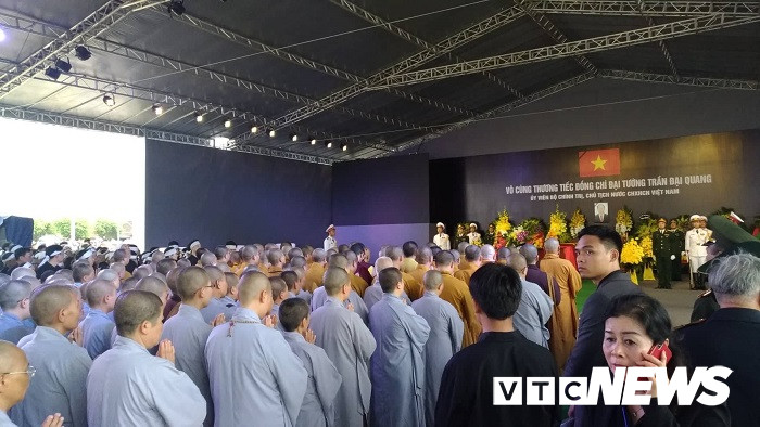 Chu tich nuoc Tran Dai Quang da an nghi tai que nha-Hinh-17