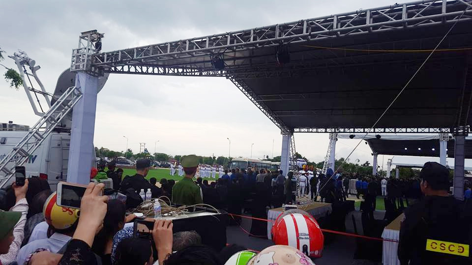 Chu tich nuoc Tran Dai Quang da an nghi tai que nha-Hinh-24