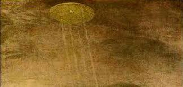 Trên thực tế, không chỉ có những bức tranh trên vách đá, bằng chứng về các nền văn minh sinh khác đã tới hành tinh của chúng ta có thể được tìm thấy ở mọi nơi trên thế giới. Ở Ai Cập cổ đại, Mesoamerica và Sumer, các nhà khoa học đã tìm thấy các văn bản viết về các nền văn minh vĩ đại trong quá khứ xa xôi.