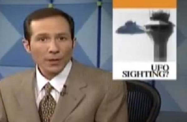 Ngày 7/11/2006, Cục quản lý hàng không Mỹ (FAA) nhận được các báo cáo rằng, 12 nhân viên hàng không tại phi trường O'Hare ở Chicago đã phát hiện một tàu bay hình đĩa kim loại trôi lởn vởn phía trên một trong những cổng khởi hành.