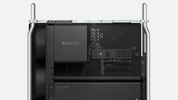 Có tin đồn cho rằng, Mac Pro mới sẽ trang bị chip M2 Ultra và M2 Extreme, kích thước nhỏ hơn. Nó là máy tính Mac nhanh nhất từ trước đến nay, vượt mặt cả Mac Studio dùng chip M1 Ultra.