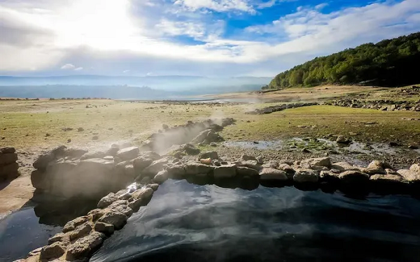 Dấu tích của một doanh trại La Mã cổ đại - Aquis Querquennis - ở Tây Ban Nha từng bị nhấn chìm dưới dòng sông Limia đã phải nổi lên do hạn hán.