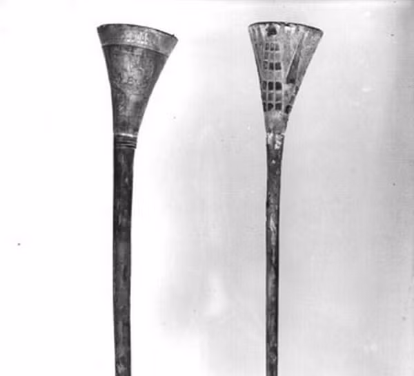 Về sau, cặp kèn cổ chỉ được mang ra thổi 2 lần nữa, một lần trước chiến tranh Ảrập - Israel năm 1967 và ngay trước cuộc chiến Vùng Vịnh năm 1991.