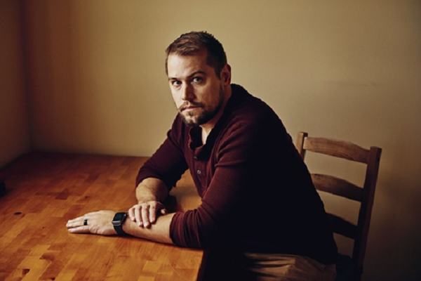 Tuy nhiên chương trình này bị khép lại vào năm 2012 do thiếu kinh phí, nhưng cựu lãnh đạo chương trình Luis Elizondo cho biết nó vẫn được tiếp tục dưới các hình thức khác. Lầu Năm Góc vẫn bí mật điều tra UFO.