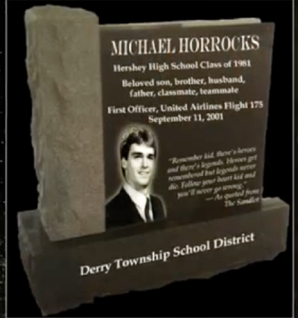 Một tuần trước khi vụ tấn công khủng bố 11/9 diễn ra, người phụ nữ này đột nhiên cảm thấy mình chìm vào bóng tối trong giấc ngủ, và sau đó cô ấy nghe thấy giọng nói của một người đàn ông lặp lại số “2830, 2830”. Trong mơ hồ, cô ấy nghe thấy tên một người, nhưng không nghe thấy rõ ràng, nó dường như là Rooks và Horrooks.