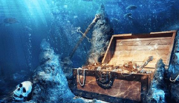 Rất nhiều người luôn nhòm ngó số tiền khổng lồ này nhưng cuối cùng đều bỏ cuộc. Điều này thực sự khá kỳ lạ. Thậm chí sau khi tàu Titanic bị đắm, người ta vẫn tiến hành trục vớt lên một phần nhỏ tài sản, chỉ trừ con tàu quá lớn nên không thể tiến hành.