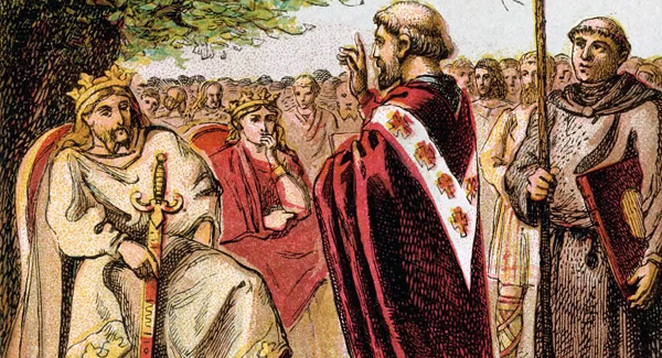 Trong các ngôi mộ còn rất nhiều độ tạo tác quý giá, bao gồm các bình gốm và trang sức còn nguyên vẹn. Nhóm mộ cổ này được đánh giá là "kho báu khảo cổ" tuyệt vời, cung cấp nhiều manh mối tuyệt vời để tái hiện lại cuộc sống của người Anh cổ đại.