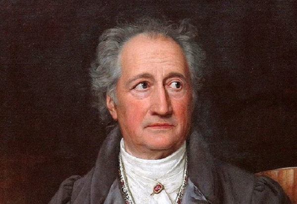 Truyền thuyết kể lại rằng, doppelganger là một bản sao huyền bí của một người vẫn đang còn sống. Chúng thường mang đến điềm xấu và rất nhiều nhân vật tiếng tăm trong lịch sử đều đã bị chính doppelganger của mình ám ảnh.