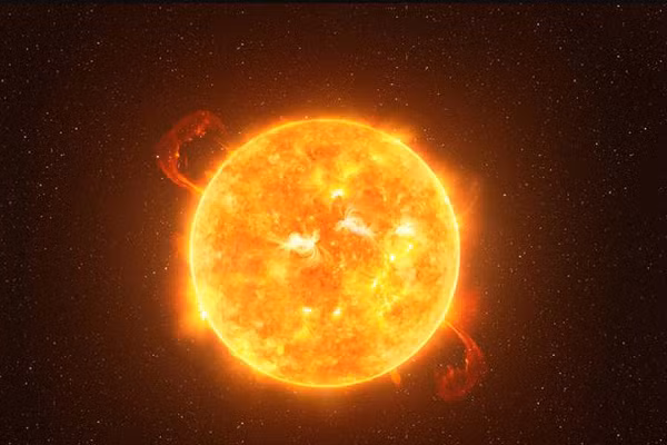 Tại thời điểm này, ngôi sao hết nhiên liệu hạt nhân, một phần khối lượng chảy vào lõi khiến ngôi sao trở nên quá nặng để có thể chịu được lực hấp dẫn của chính mình. Vụ nổ sẽ tạo ra tia sáng chói lọi nhất từng thấy.