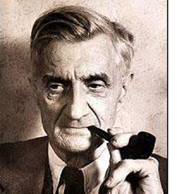 Robert G. Elliott từng được xem là “người đại diện của thần chết”, là một nhân vật quan trọng trong hệ thống tư pháp hình sự Mỹ. Từ 1890 – 2014, Robert đã hành quyết khoảng 10% tử tù của Mỹ.