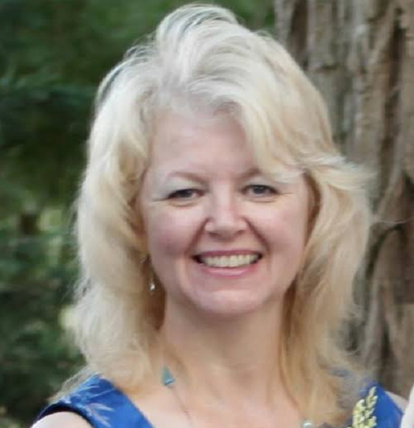 Không có máu tới tứ chi sẽ làm da bạn trông tái nhợt lại như tro và rất lạnh khi chạm vào. Tĩnh mạch ở trạng thái co thắt với một lớp da mỏng bị mất nước ép chặt vào lớp cơ co cứng hoàn toàn cũng tạo ra cảm giác đông cứng giả. Khi đó, nếu có một nhân viên y tế cố tình dùng sức đâm một chiếc kim tiêm nhỏ vào tĩnh mạch, nó cũng có thể làm chiếc kim tiêm cong lại.