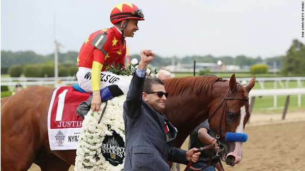 Trong thế giới chăm sóc ngựa của giới nhà giàu, mức độ thuần chủng và di truyền là vua, thể hiện đẳng đắp của cá nhân đó. Các nhà đầu tư giàu có sẵn sàng trả giá cao cho tinh dịch của những con ngựa giành chiến thắng trong các cuộc thi của loài ngựa, hy vọng rằng con số kết quả mang lại lợi tức đầu tư lớn.