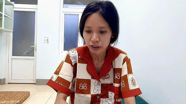 Loi khai cua nguoi phu nu dung dao chem chong luc nua dem