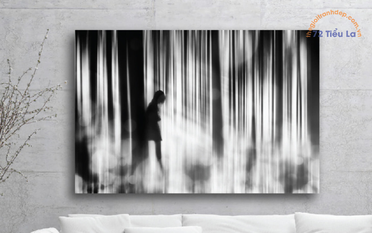  Tránh xa những bức tranh có màu sắc ảm đạm. Một trong những nguyên tắc khi chọn tranh phong thủy là nên chọn tranh có ý nghĩa tươi sáng, tốt đẹp cho gia đạo.