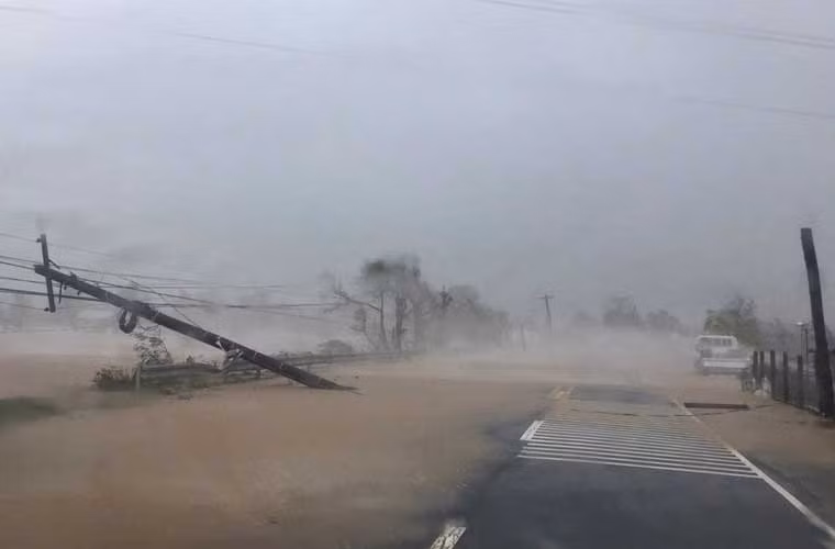 Kinh hoang sieu bao Haima tan pha Philippines