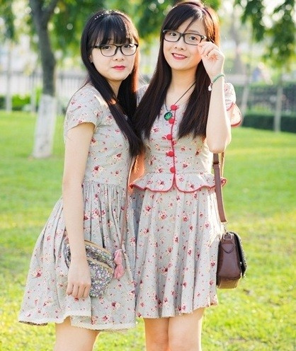 Thủy Thu hiện là sinh viên Đại học Y Hà Nội. Còn Thu Thủy là sinh viên Đại học Ngoại thương Hà Nội.