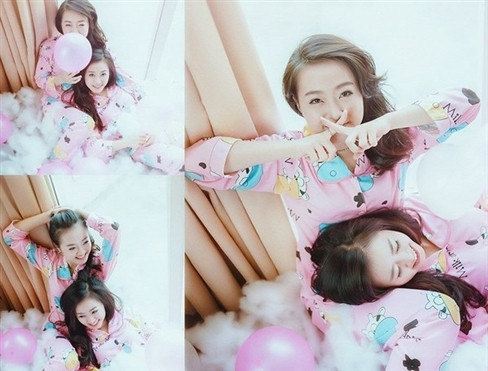 Phạm Vân Trà và Phạm Vân Trang (sinh năm 1990) là một trong những cặp song sinh nổi tiếng trong cộng đồng mạng Việt.