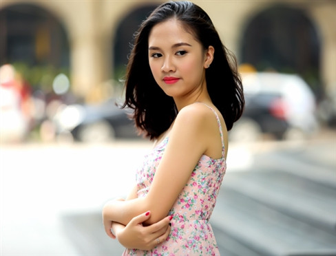 Hà Anh cũng là gương mặt mẫu ảnh khá nổi ở Hà Nội. Cô thường xuyên xuất hiện trong bìa các ấn phẩm tạp chí hay các bộ ảnh thời trang của nhiều tờ báo tuổi teen.