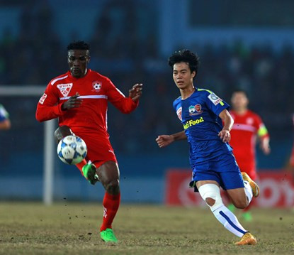 Cong Phuong du bi, HAGL thua tran thu 3 lien tiep