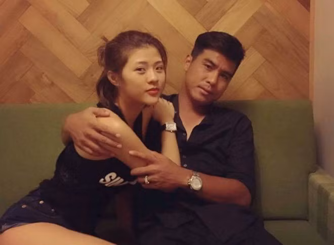 DJ 9X cong khai tinh cam voi cuu cau thu Viet Thang-Hinh-3