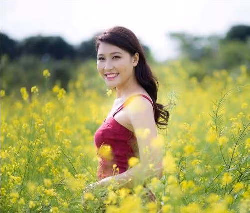  Nữ sinh dân tộc Cờ Lao Lưu Thị Hòa, sinh năm 1993, quê ở Hà Giang.