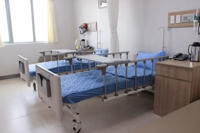 Van hanh benh vien co san dap truc thang-Hinh-2