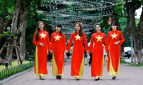 Ngày 3 và 4/10 sẽ diễn ra Chung kết Tài năng tại Cung văn hóa thể thao thanh niên Hà Nội (Tăng Bạt Hổ, Hà Nội). Các thí sinh sẽ mang tới những tiết mục tài năng được chuẩn bị công phu, với nhiều thể loại khác nhau.