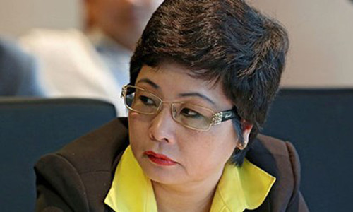 Chinh thuc bai nhiem DBQH Chau Thi Thu Nga