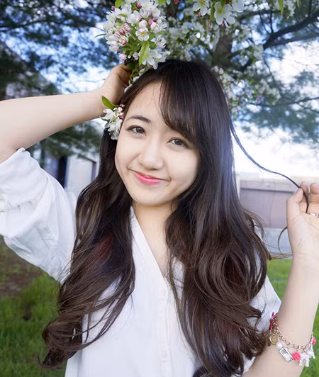 Quỳnh Anh rất tâm đắc với bộ ảnh được thực hiện trong mùa hoa anh đào ở Mỹ.