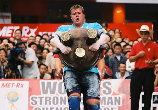 7. Dave Ostlund (Mỹ). Thành tích tốt nhất của Ostlund tại WSM là vị trí thứ 3 năm 2008. Ở cuộc thi năm ngoái, lực sĩ 33 tuổi đứng vị trí thứ 6 với 32 điểm.