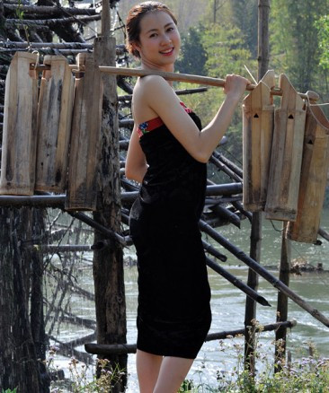 Môn thể thao yêu thích của cô bạn là Taekwondo.