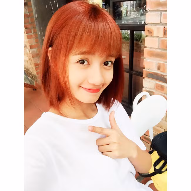 Cô nàng từng lot vào top 60 Miss Áo dài Nữ sinh Việt Nam 2013.