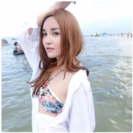 Cô khẳng định, trong tương lai, chắc chắn sẽ tham gia cuộc thi hoa hậu chuyển giới Miss Tiffany’s Universe để đọ sắc với các người đẹp chuyển giới khắp Thái Lan.