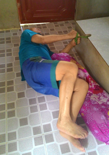 Phan uat mieng doi don cha an nam voi con gai-Hinh-3