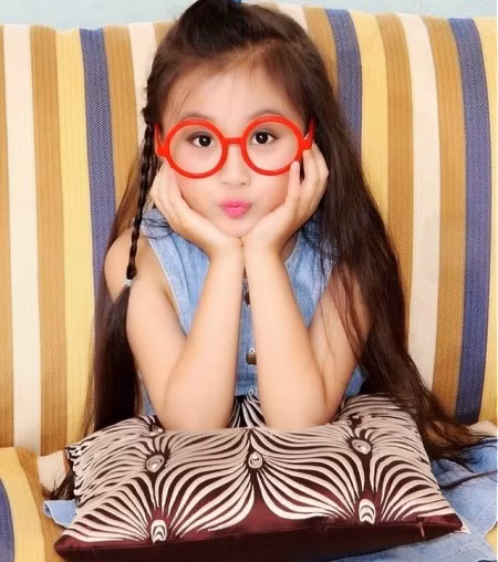 Đào Ngọc Bảo Hân hiện là một diễn viên nhí, góp mặt trong nhiều bộ phim truyền hình nổi tiếng.