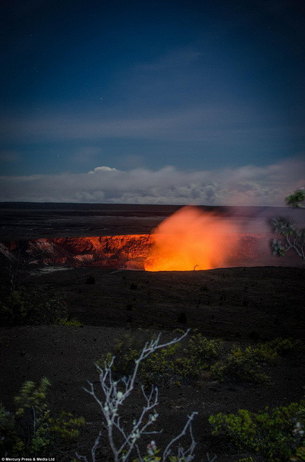 Núi lửa Kilauea đã phun trào liên tục kể từ năm 1983 đến nay, mặc dù có vài thời điểm bị gián đoạn.