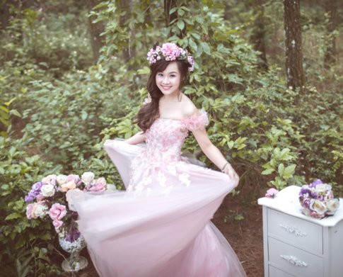 Ngắm nét yêu kiều của cô gái xứ Thanh.