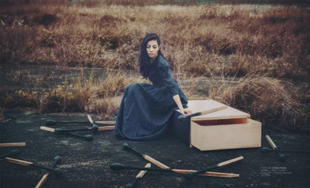 Hay mải miết chạy theo cơm áo gạo tiền...