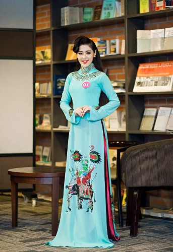 Cô rất yêu thích công việc truyền hình. "Mỗi lần xem tivi thấy các anh chị MC nói rất hay, mình rất ngưỡng mộ", nữ phóng viên truyền hình Thanh Tâm chia sẻ.