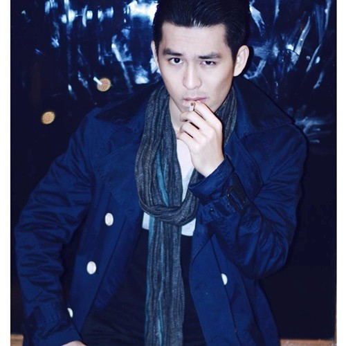 Khi sự nghiệp đang ở đỉnh cao, Thiên Minh bất ngờ từ giã nghệ thuật, theo đuổi giấc mơ du học. Sau 4 năm học tập tại nước ngoài, anh trở về Việt Nam với hình ảnh phong trần và trưởng thành hơn. Hiện tại, chàng trai này là nhiếp ảnh gia khá nổi tiếng.