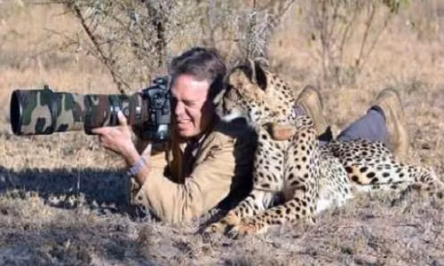 Chỉ cho tôi với nào!