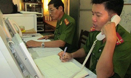 Goi nghin cuoc quay canh sat 113 vi muon...lam quen