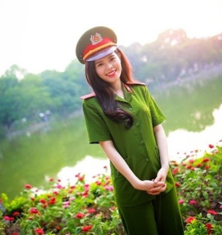 Đinh Thị Diệu Ngọc hiện là nữ sinh năm cuối Cao đẳng Cảnh sát Nhân dân.