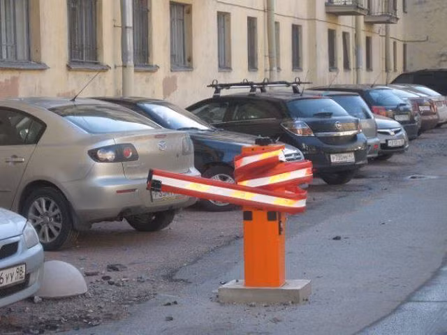 Bẻ cong mọi thứ.