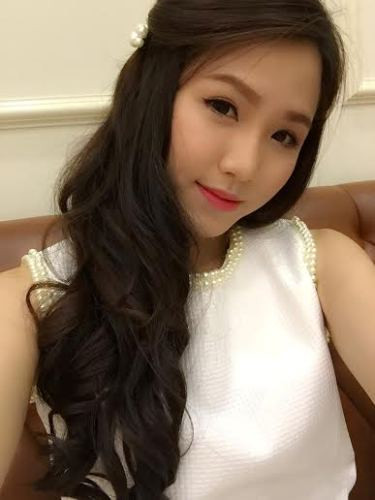 Thần tượng của cô bạn dễ thương này là mẹ.