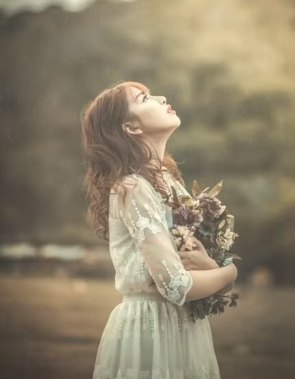 Nhiều người nhận xét Khánh Vy giống hot girl Khả Ngân nhưng cô bạn chỉ cho đây là lời khen xã giao.