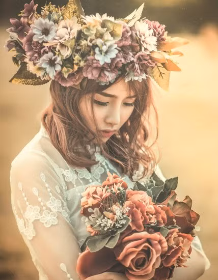  Hot girl Khánh Hòa từng tham gia nhiều MV ca nhạc và làm người mẫu ảnh.