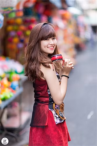 Khánh Vân là sinh viên ngành Thiết kế thời trang, trường Quốc tế ADS International Design &amp; Art Center.