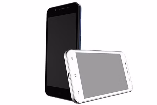 Smartphone Viet vo nhom nguyen khoi gia 3,7 trieu dong