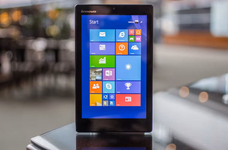  Lenovo IdeaPad MIIX 300: Lenovo IdeaPad MIIX 300 có trọng lượng 360g, mỏng 9.3mm, sử dụng hệ điều hành Windows 8.1, màn hình 8 inch với độ phân giải 800 x 1280 pixel, vi xử lý Quad-core Intel Atom , RAM DDR3L 2GB, pin cho phép dùng liên tục trong 7 giờ, camera mặt sau 5MP, mặt trước 2 MP. Thiết bị này là 9.3mm mỏng và trọng lượng 360 gram.